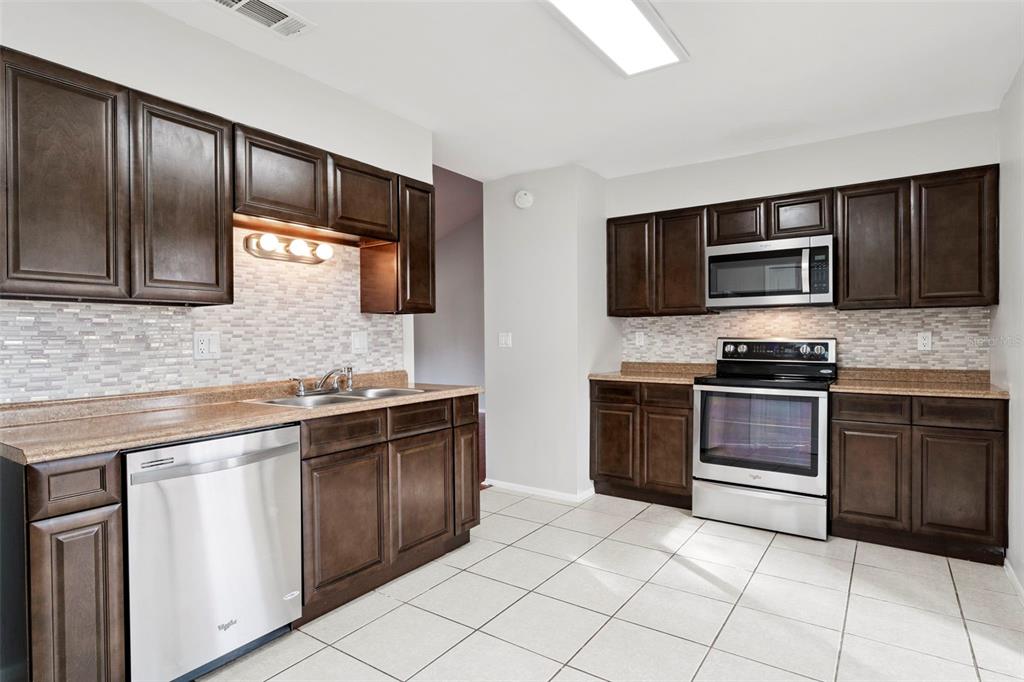 820 Sutter Loop Longwood, FL 32750 - Photo 10 of 37