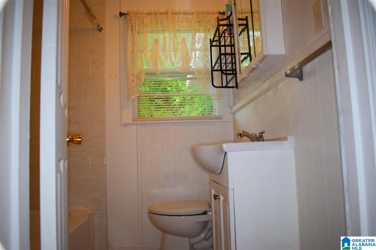 900 Cherry Street Talladega, AL 35160 - Photo 17 of 24