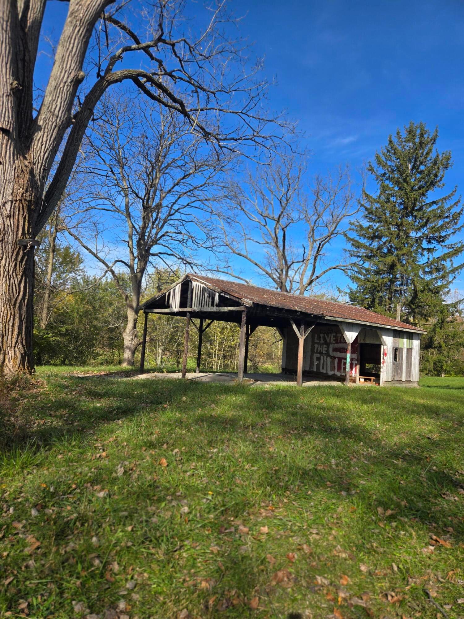 2209 Grewell Road London, OH 43140 - Photo 12 of 17 1000025898