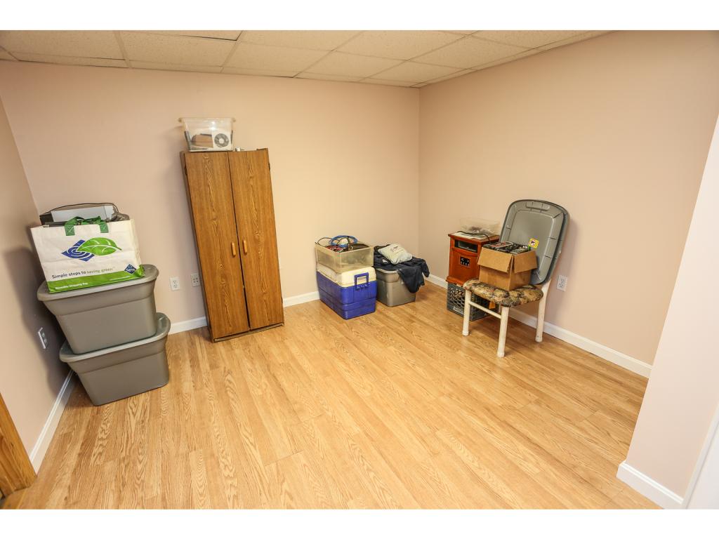 414 Deerfield Road Allenstown, NH 03275 - Photo 21 of 23