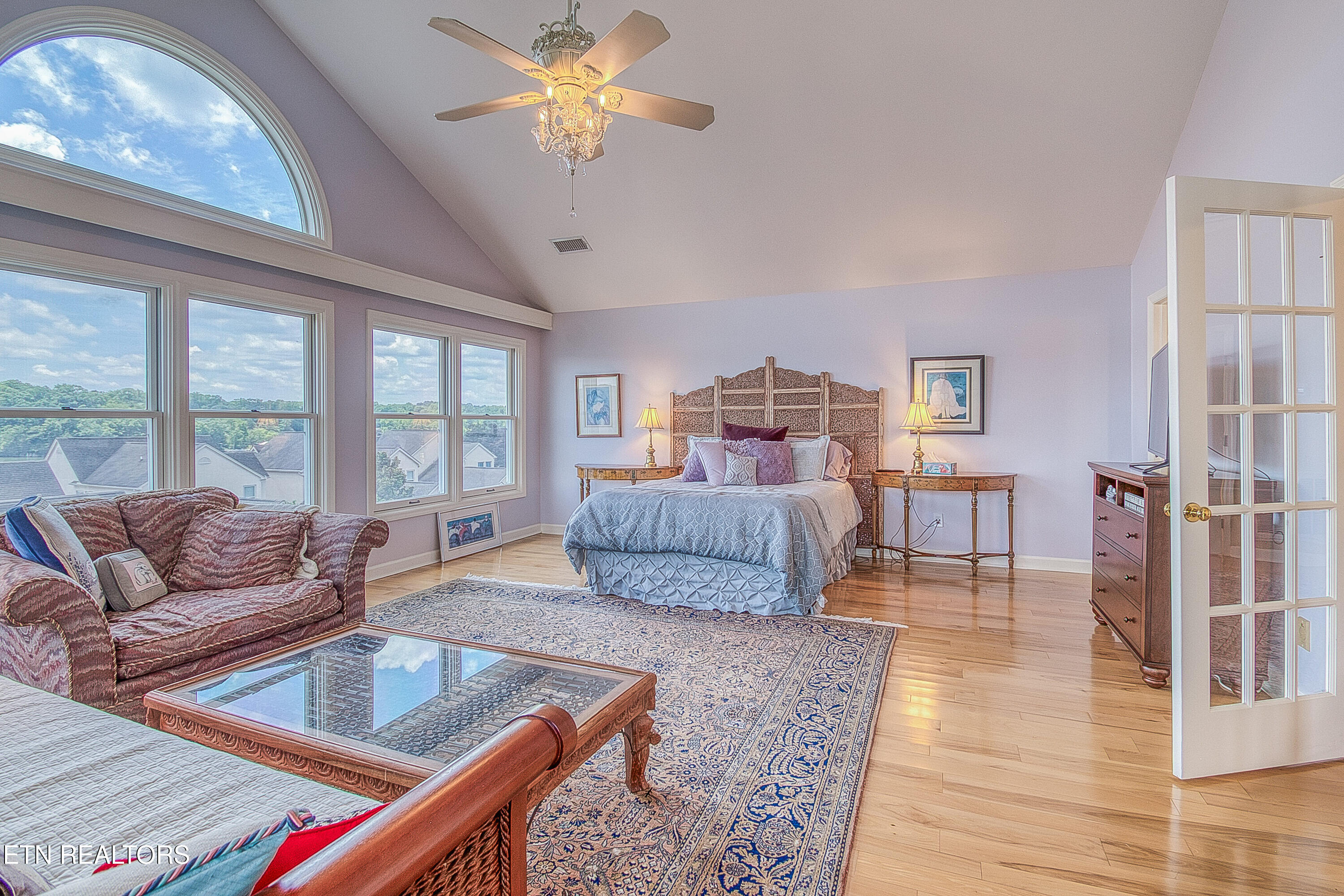 3445 Commodore Point Knoxville, TN 37922 - Photo 13 of 37 3445 Commodore Point Knoxville TN 37922