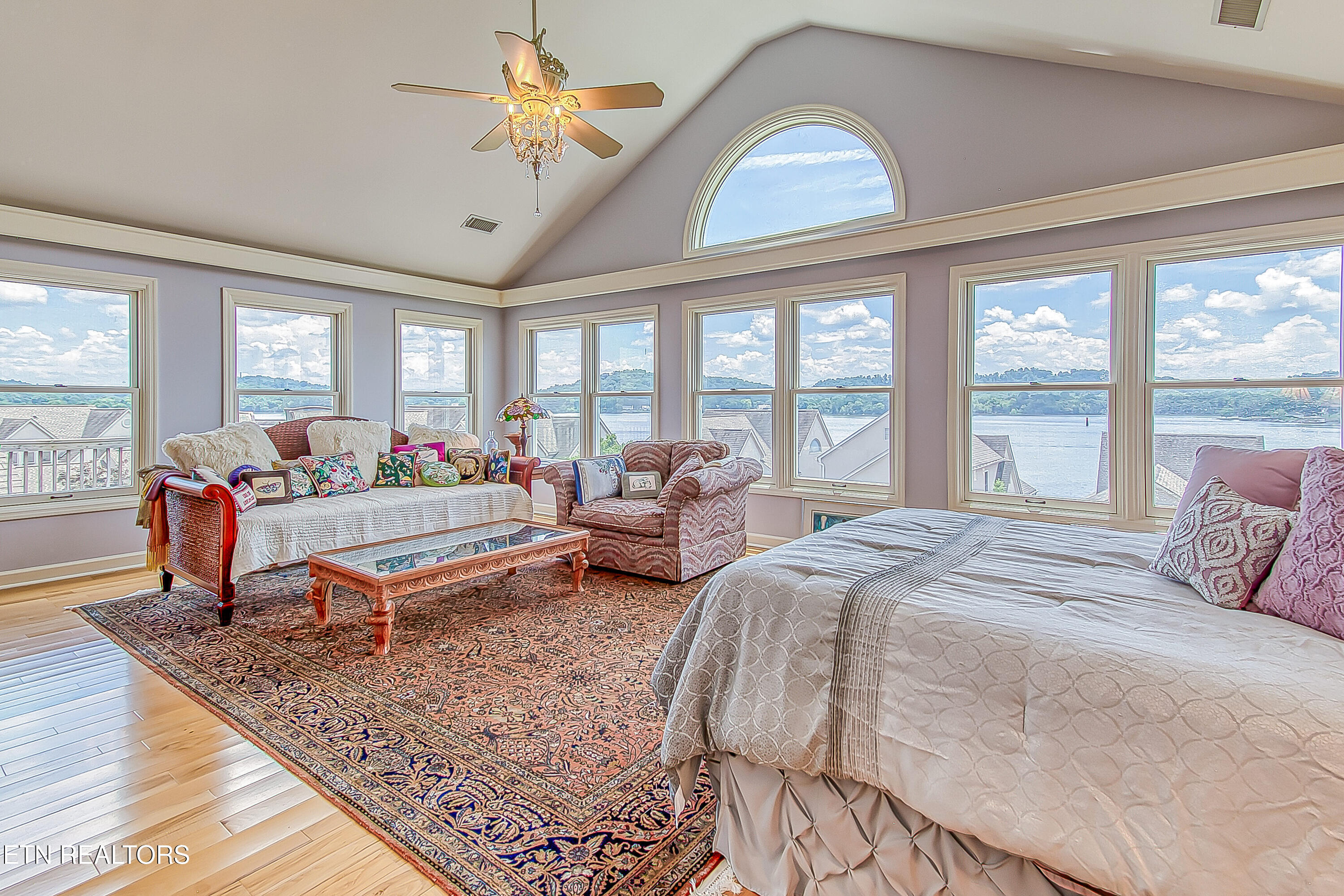 3445 Commodore Point Knoxville, TN 37922 - Photo 15 of 37 3445 Commodore Point Knoxville TN 37922