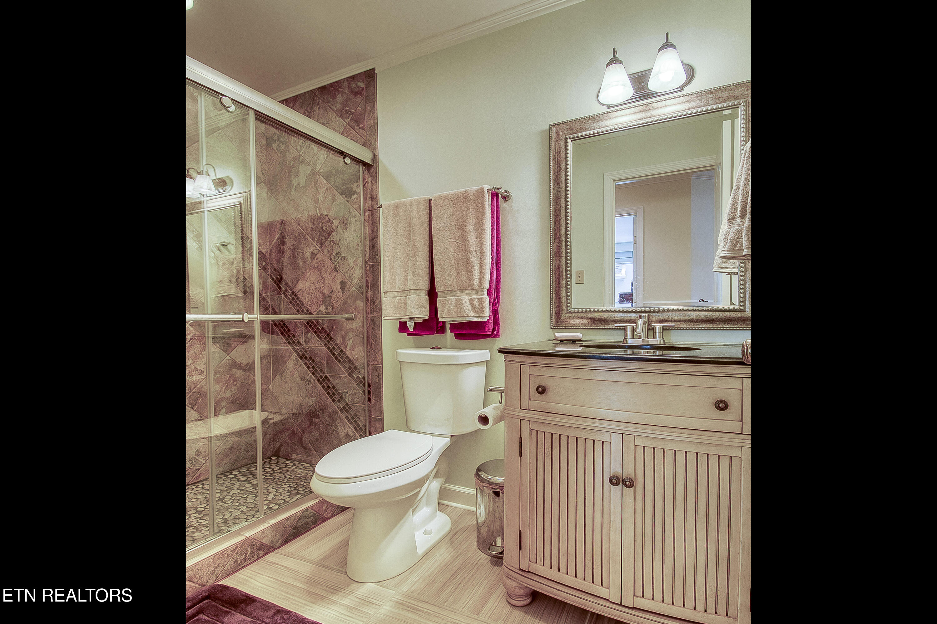 3445 Commodore Point Knoxville, TN 37922 - Photo 21 of 37 3445 Commodore Point Knoxville TN 37922