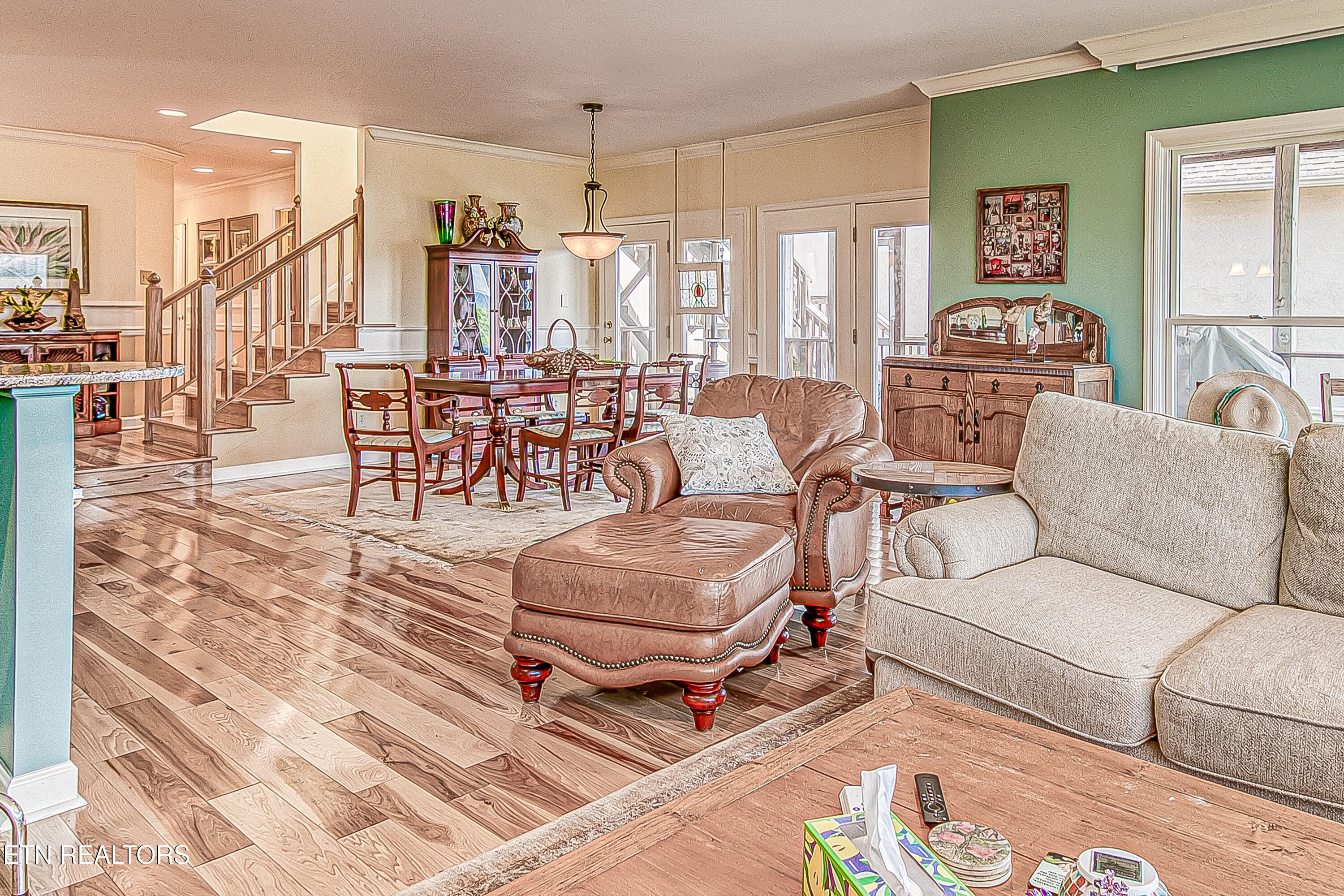 3445 Commodore Point Knoxville, TN 37922 - Photo 5 of 37 3445 Commodore Point Knoxville TN 37922