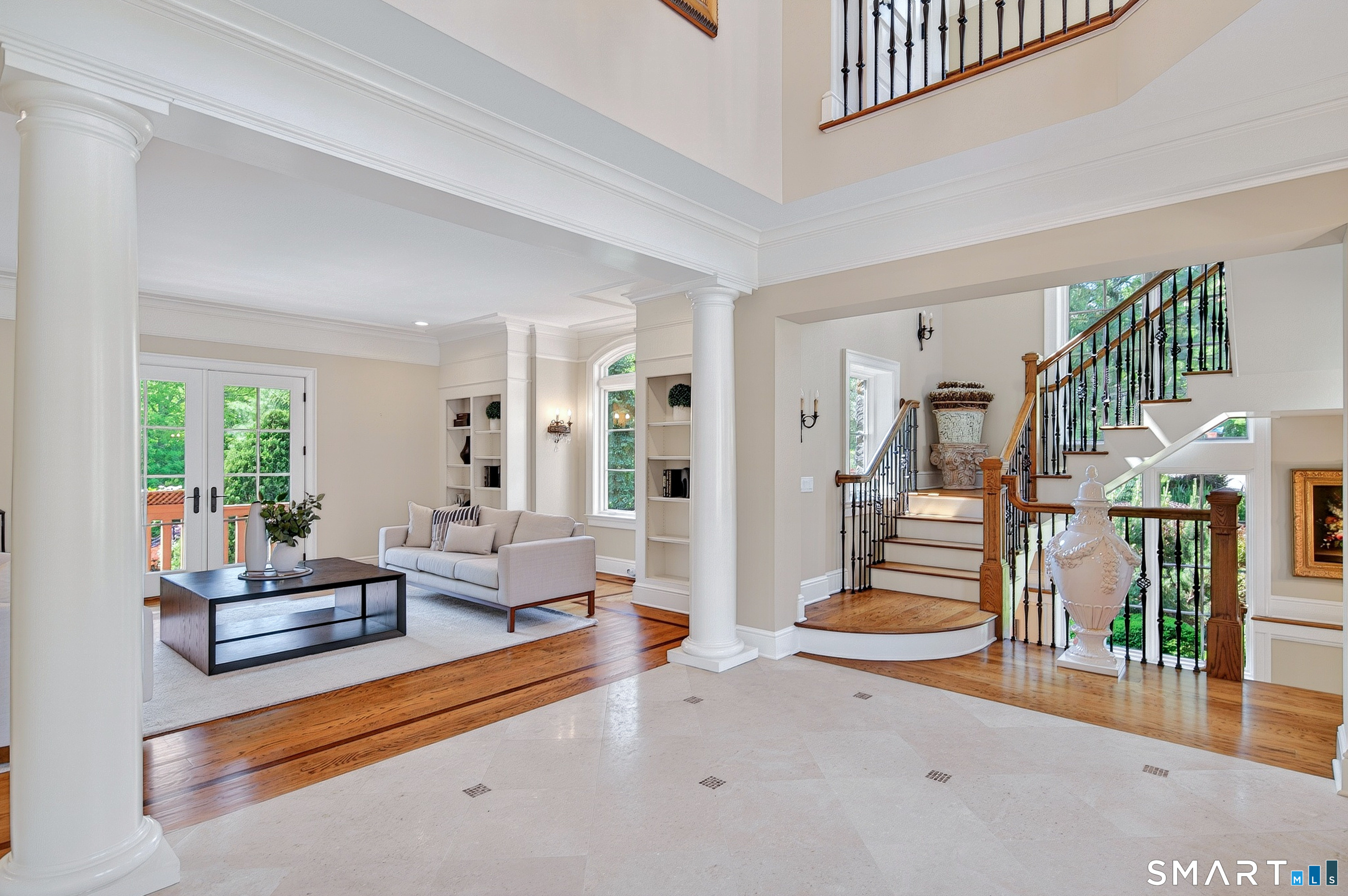 49 Middle River Road Danbury, CT 06811 - Photo 9 of 40