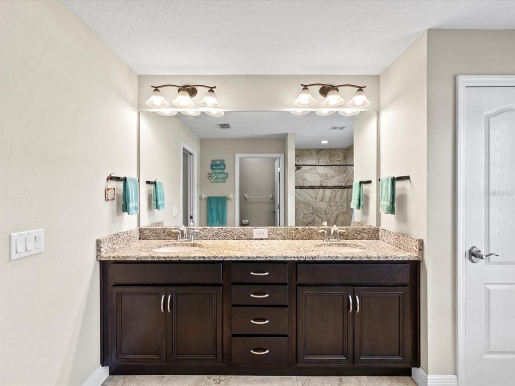 9027 Mavis Road Weeki Wachee, FL 34613 - Photo 17 of 42