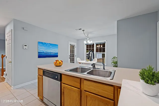 $1,900 | 200 Bridlewood Drive, Jacksonville, NC 28540