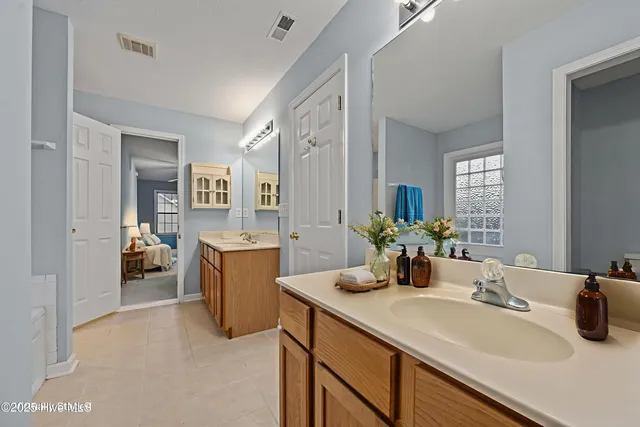 $1,900 | 200 Bridlewood Drive, Jacksonville, NC 28540