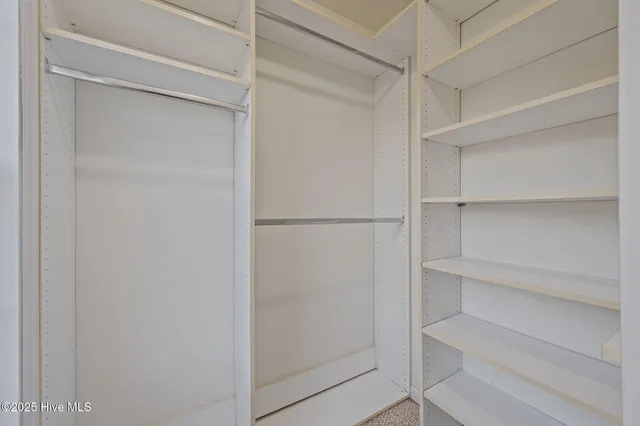 $1,900 | 200 Bridlewood Drive, Jacksonville, NC 28540