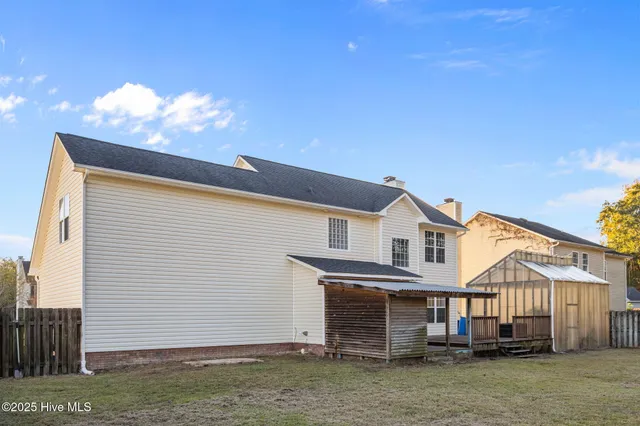 $1,900 | 200 Bridlewood Drive, Jacksonville, NC 28540