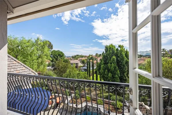 $2,860,000 | 22187 Westcliff, Mission Viejo, CA 92692