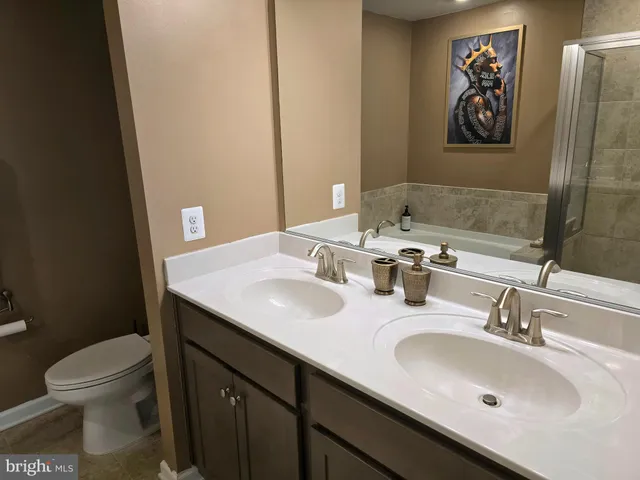 $385,000 | 5554 Lanteen Street, Unit 1105, Lanham, MD 20706