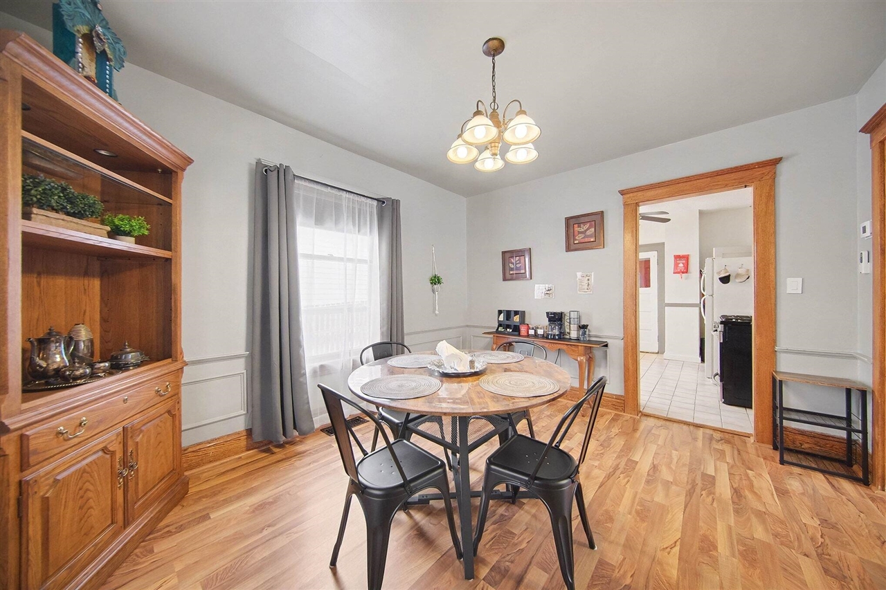 617 Union Street Jackson, MI 49203 - Photo 8 of 29