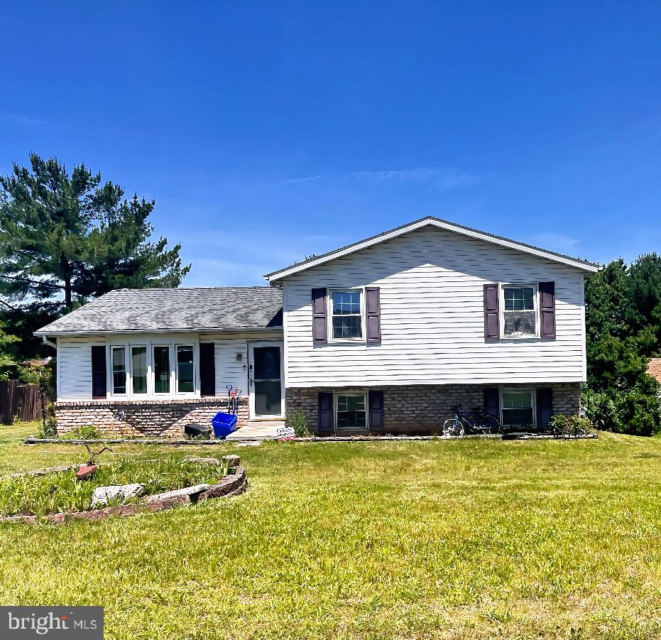 46 Allen Drive Hanover, PA 17331 - Photo 1 of 15