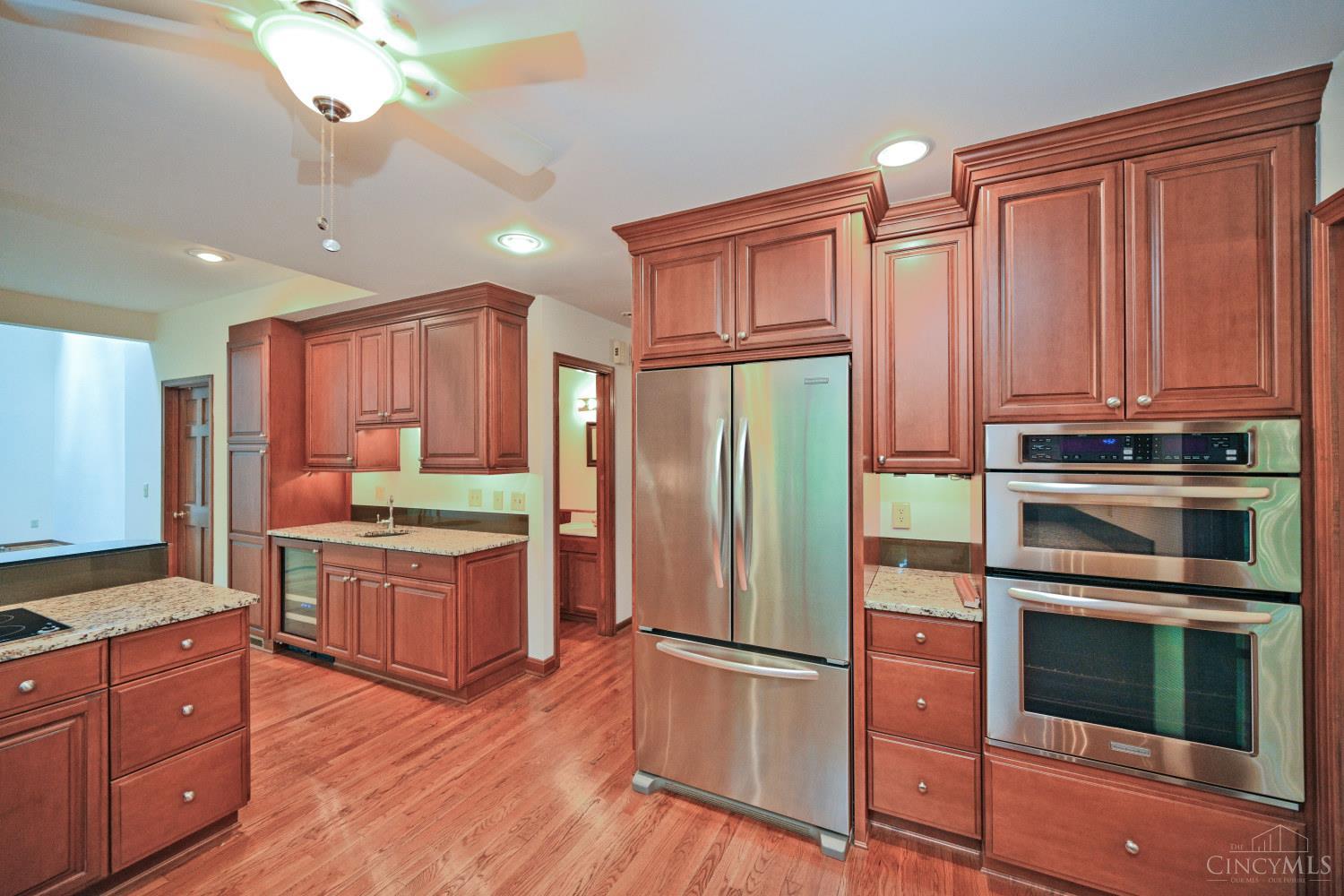 8650 Green Road Cincinnati, OH 45255 - Photo 11 of 57