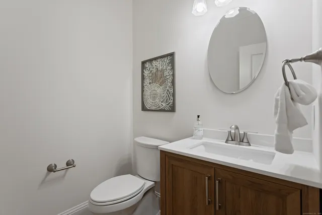 $2,750,000 | 123 Greens Farms Road, Westport, CT 06880