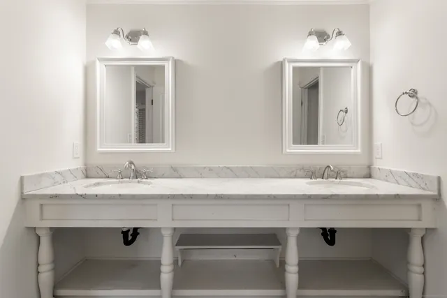 $2,750,000 | 123 Greens Farms Road, Westport, CT 06880