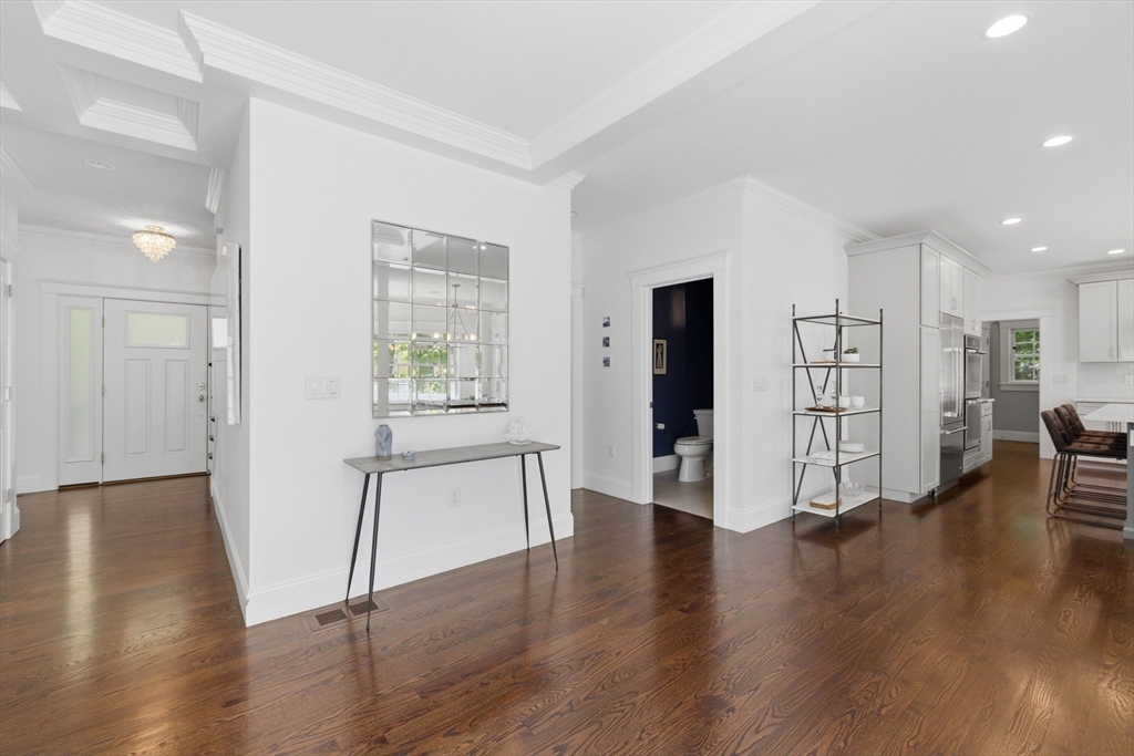 4 Augustus Road Lexington, MA 02421 - Photo 14 of 35