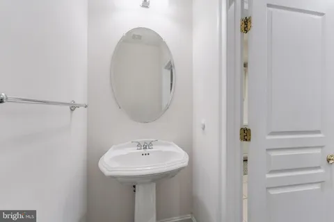 $1,598,000 | 414 Long Trail Terrace, Rockville, MD 20850