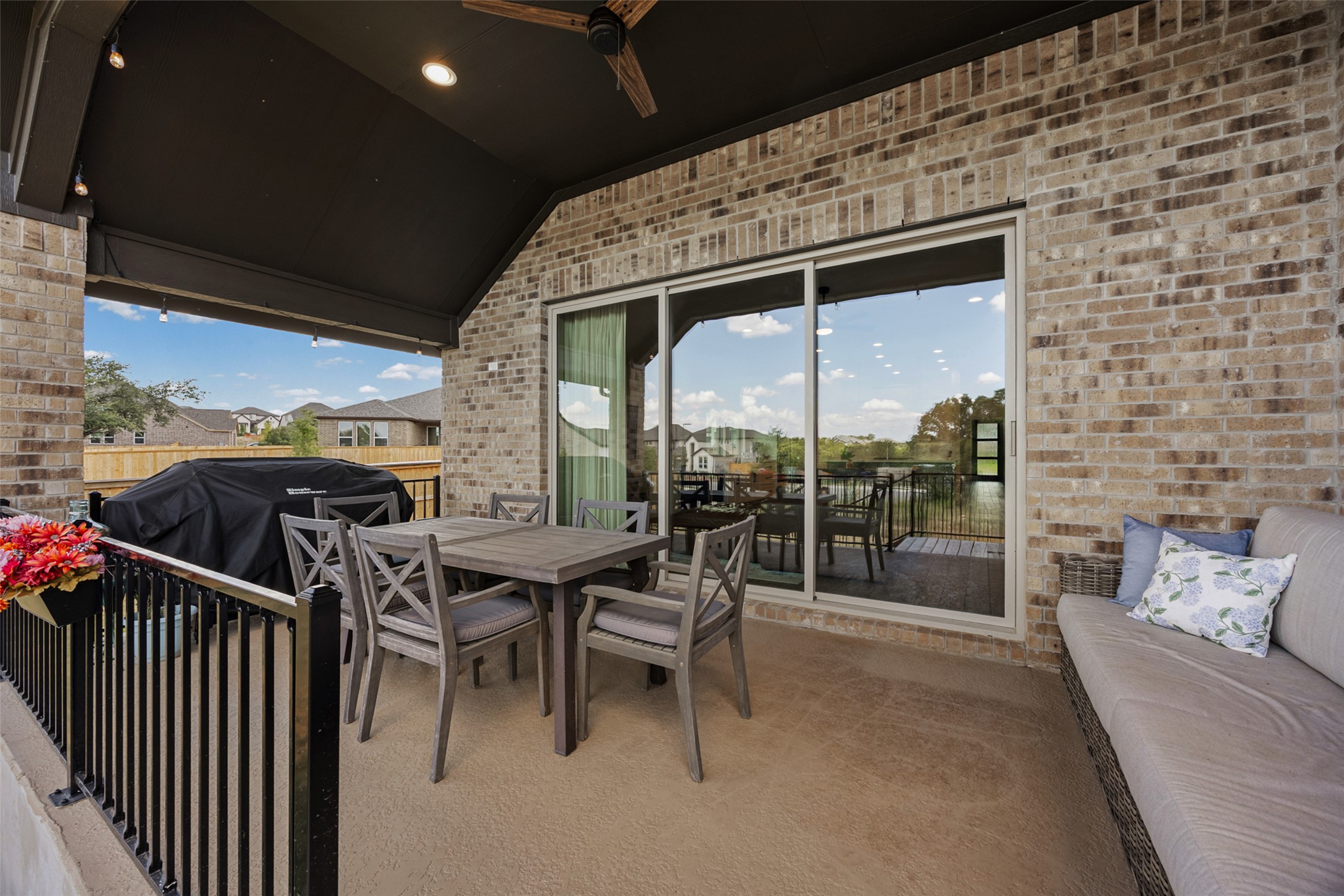1200 Scenic Grn Loop Georgetown, TX 78628 - Photo 35 of 40 Outdoor living/dining covered patio