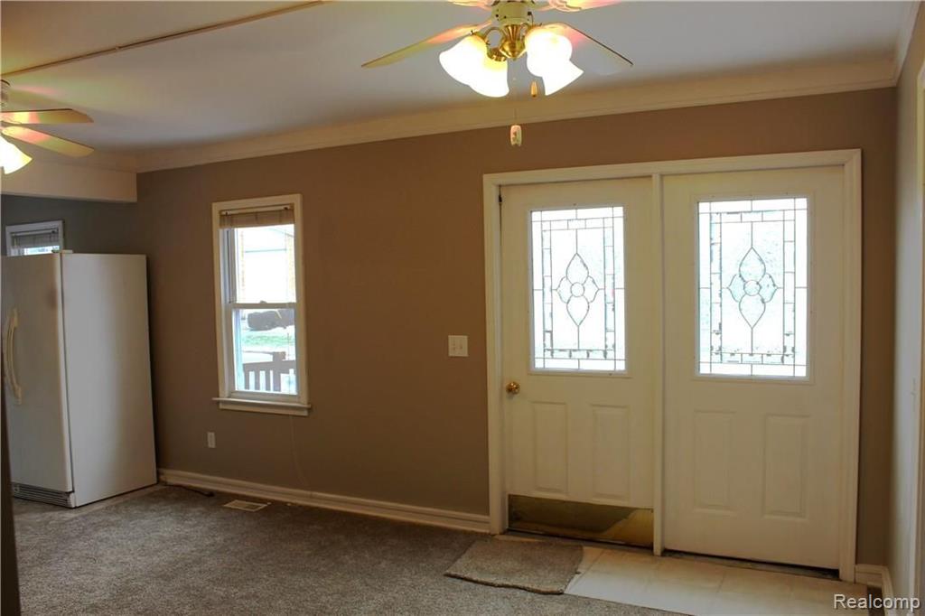 504 North State Road Davison, MI 48423 - Photo 16 of 50