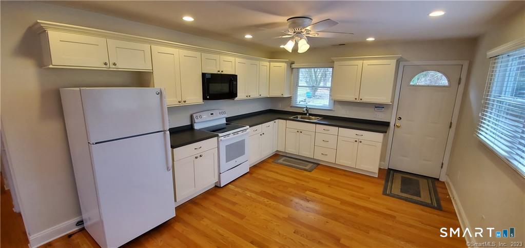 107 Oakridge Road Trumbull, CT 06611 - Photo 1 of 11