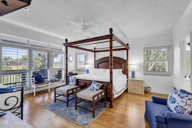 $995,000 | 10125 Choctaw Drive, Bay St. Louis, MS 39520