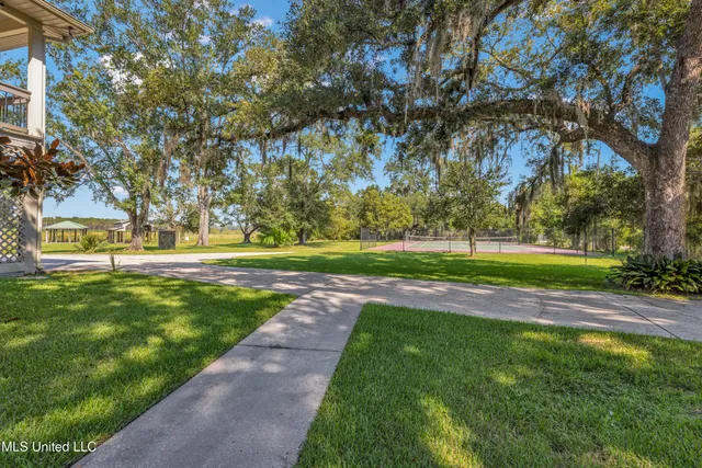 $995,000 | 10125 Choctaw Drive, Bay St. Louis, MS 39520