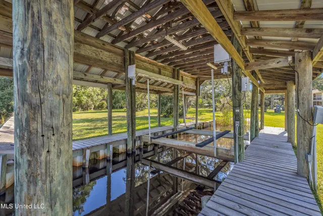 $995,000 | 10125 Choctaw Drive, Bay St. Louis, MS 39520