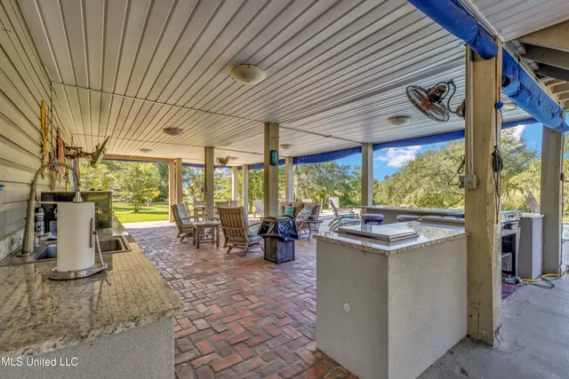 $995,000 | 10125 Choctaw Drive, Bay St. Louis, MS 39520