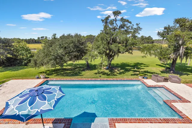 $995,000 | 10125 Choctaw Drive, Bay St. Louis, MS 39520