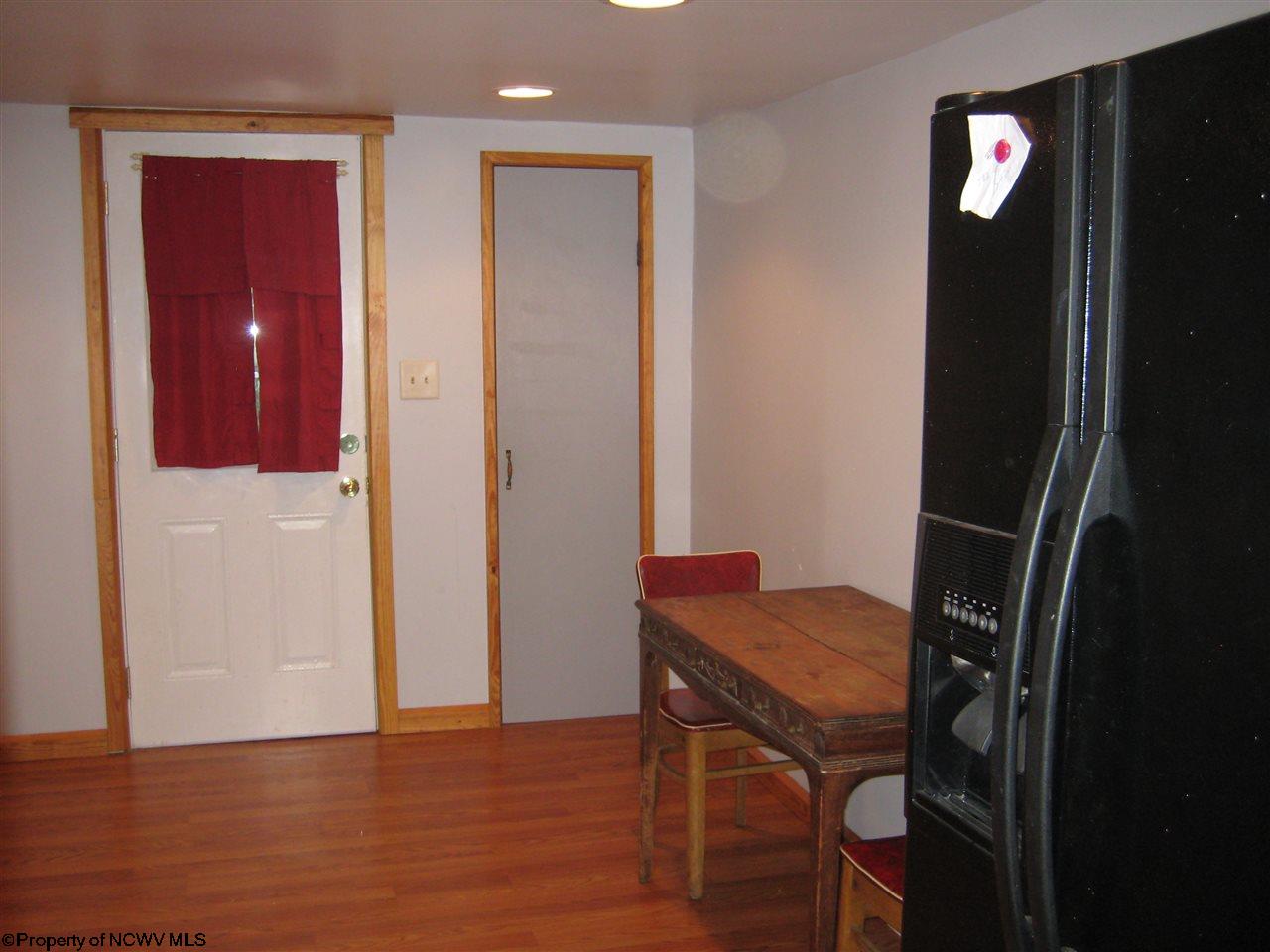 163 Indian Rock Road Reedsville, WV 26547 - Photo 9 of 19 Gallery Image 9