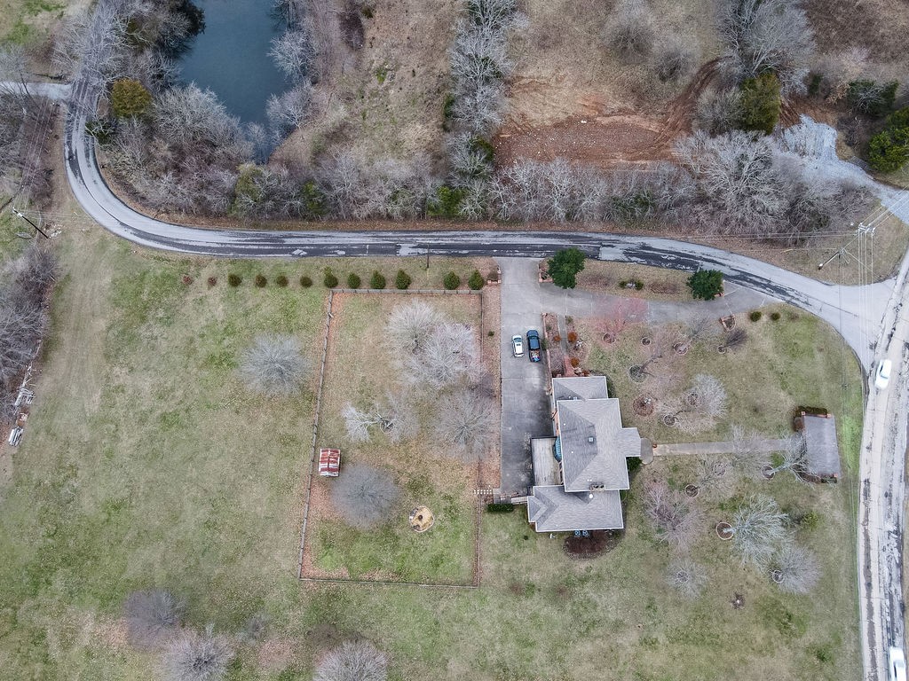 1602 Stop 30 Road Hendersonville, TN 37075 - Photo 21 of 40 Gallery Image 21