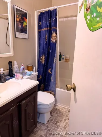 $200,000 | 1820 Meridian Street, Madison, IN 47250