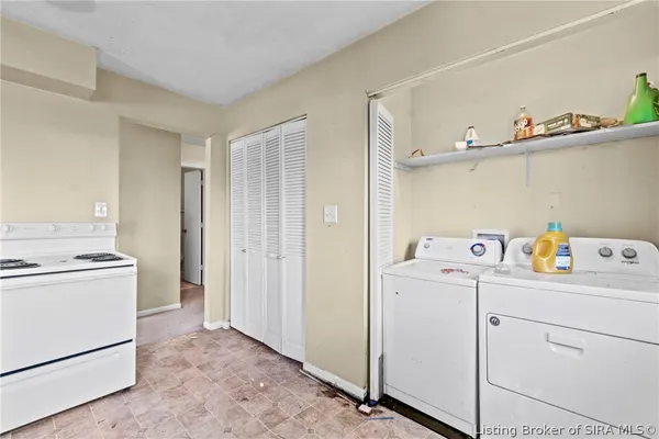 $200,000 | 1820 Meridian Street, Madison, IN 47250