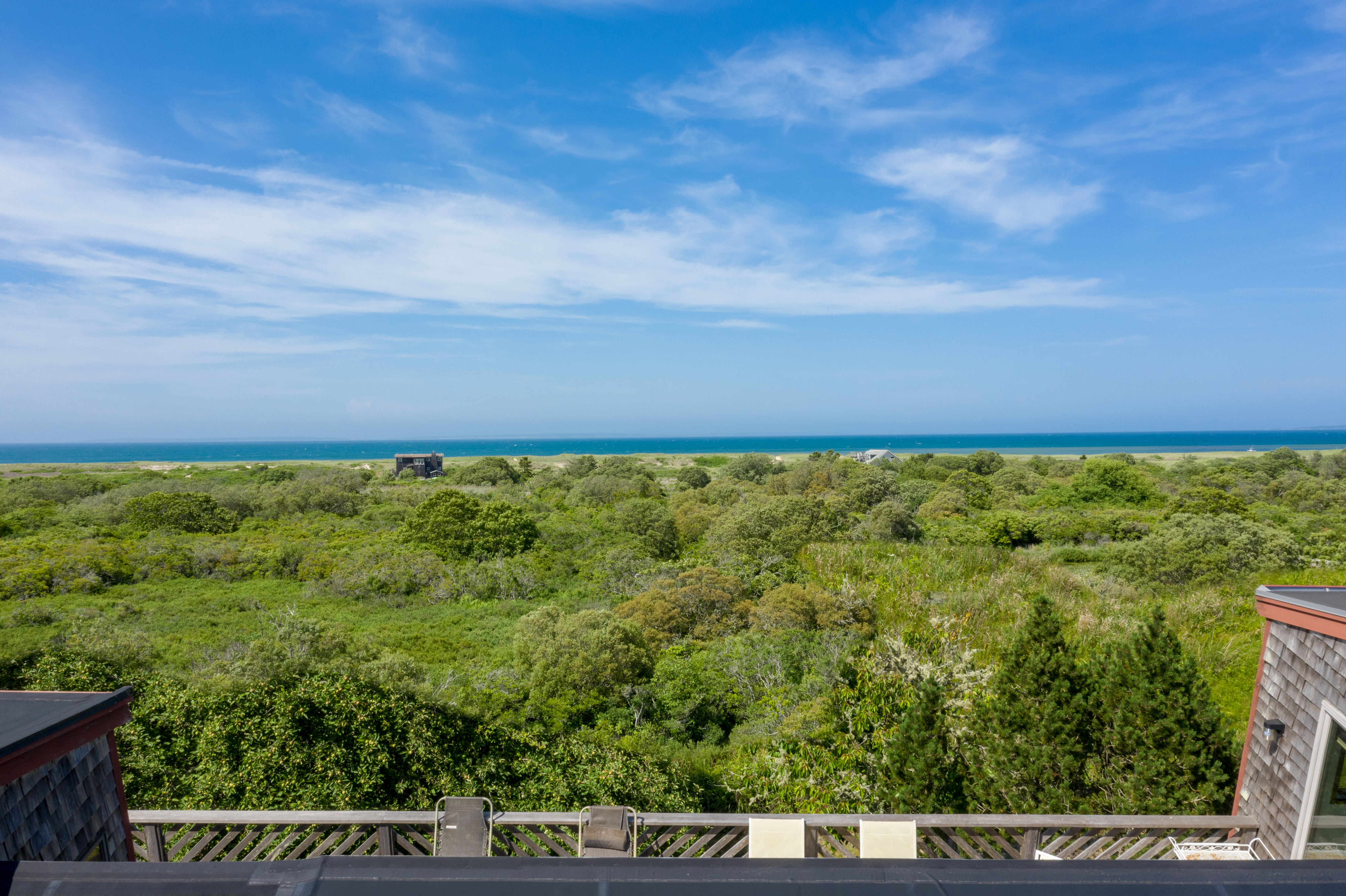 416 Lighthouse Road Aquinnah, MA 02535 - Photo 4 of 39 http://d1qzqeyxiitrap.cloudfront.net/photos/38426/424a469e.jpg