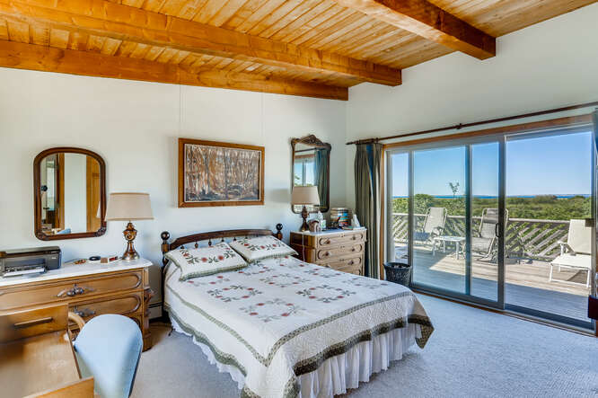 416 Lighthouse Road Aquinnah, MA 02535 - Photo 34 of 39 http://d1qzqeyxiitrap.cloudfront.net/photos/38426/f0dbb193.jpg