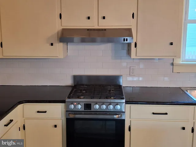 $1,800 | 367 High Street, Orrtanna, PA 17353