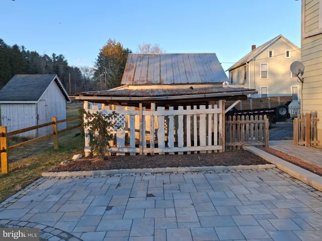 $1,800 | 367 High Street, Orrtanna, PA 17353