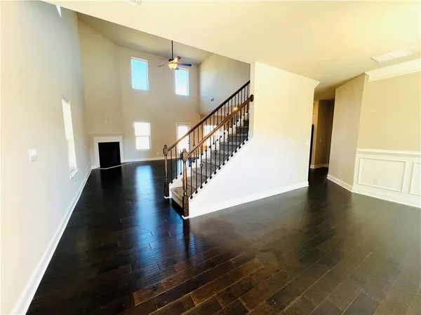 $2,390 | 3728 Southfield Court, Loganville, GA 30052