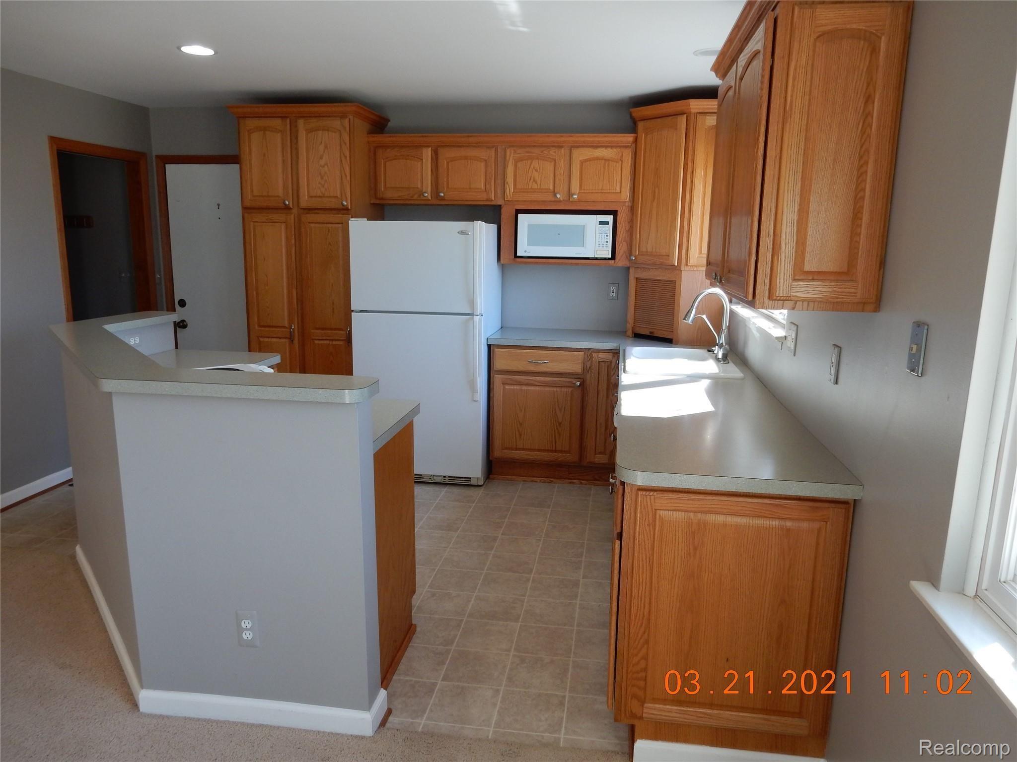 3789 West Schafer Road Pinckney, MI 48169 - Photo 10 of 47 DSCN2984.JPG