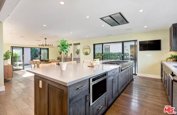 $20,595 | 2841 Montcalm Avenue, Los Angeles, CA 90046