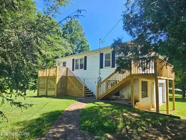 $205,000 | 1345 Blockhouse Valley Road, Clinton, TN 37716