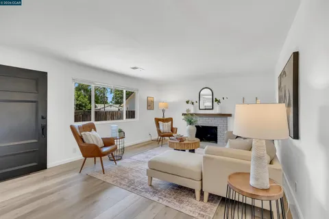 $770,000 | 3573 Falcon Drive, Concord, CA 94520