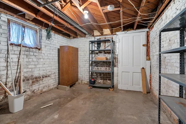 $156,000 | 112 East Jefferson Street, Dana, IL 61321