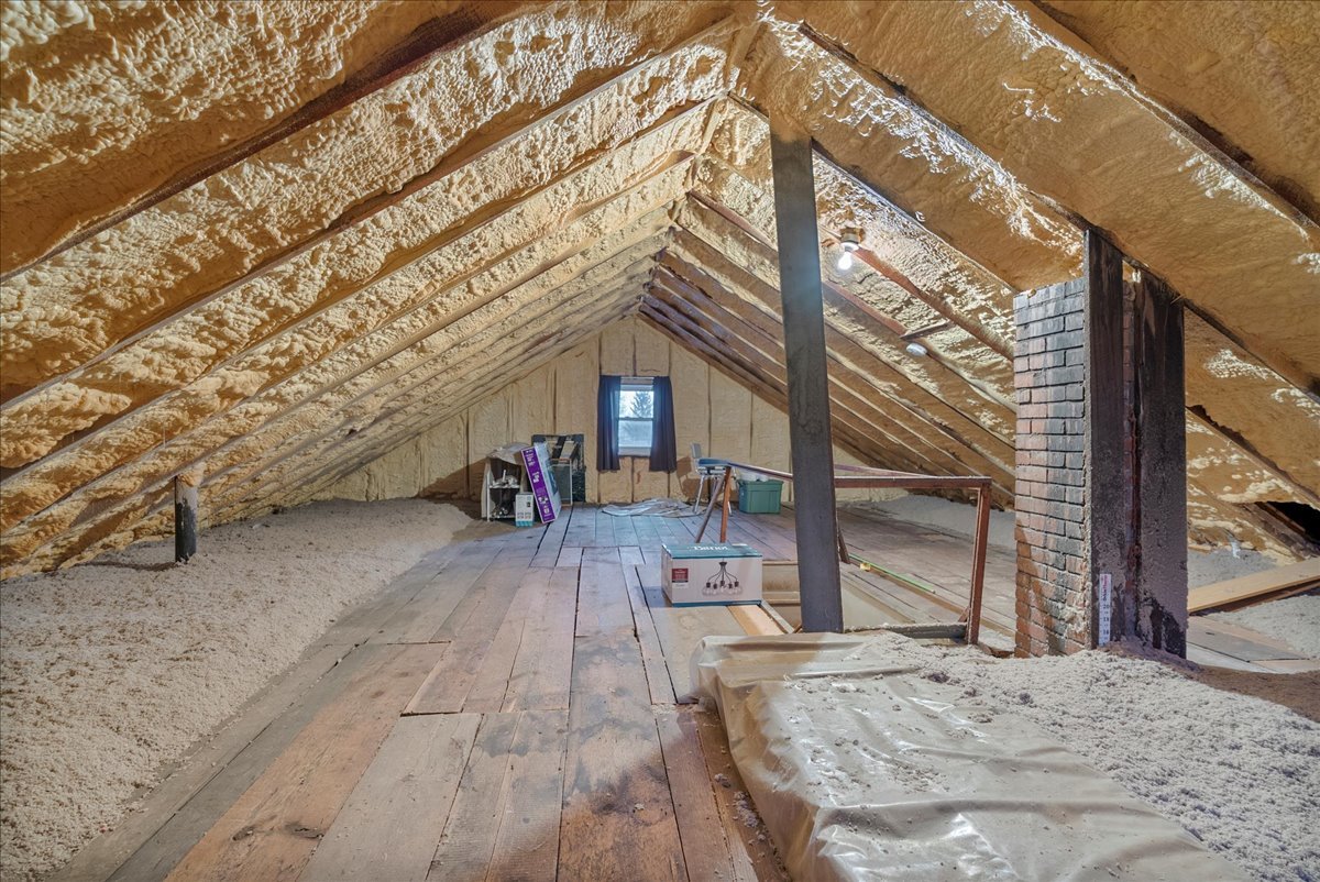 112 East Jefferson Street Dana, IL 61321 - Photo 36 of 40 a view of a house with a snow on the road