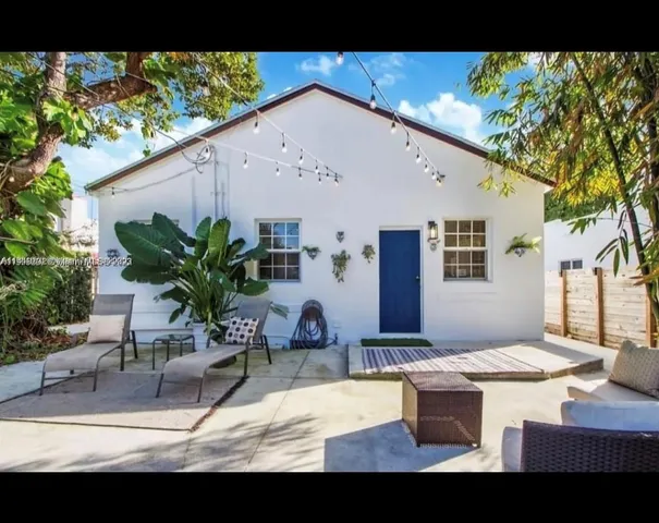 a view of outdoor space yard and patio
