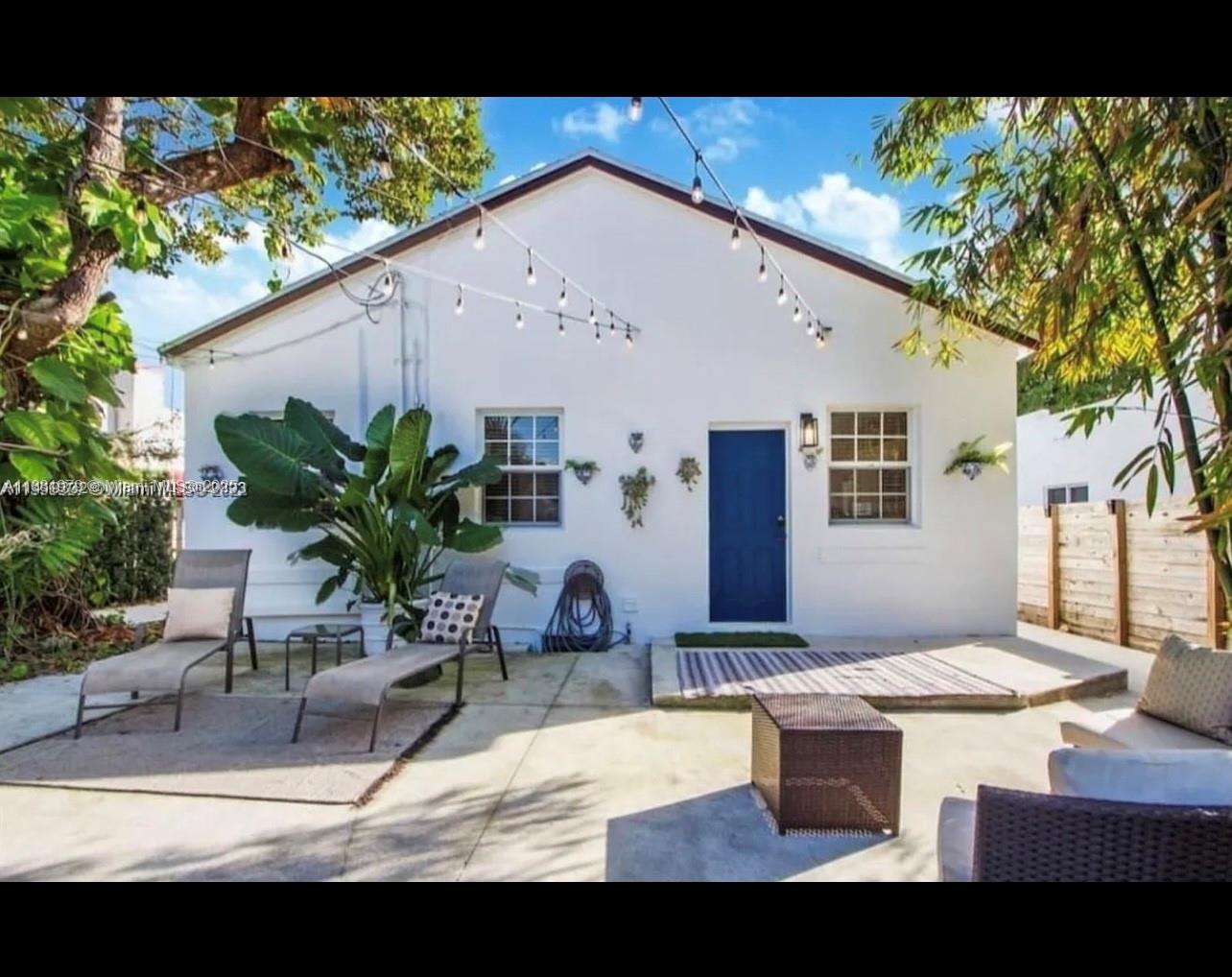a view of outdoor space yard and patio