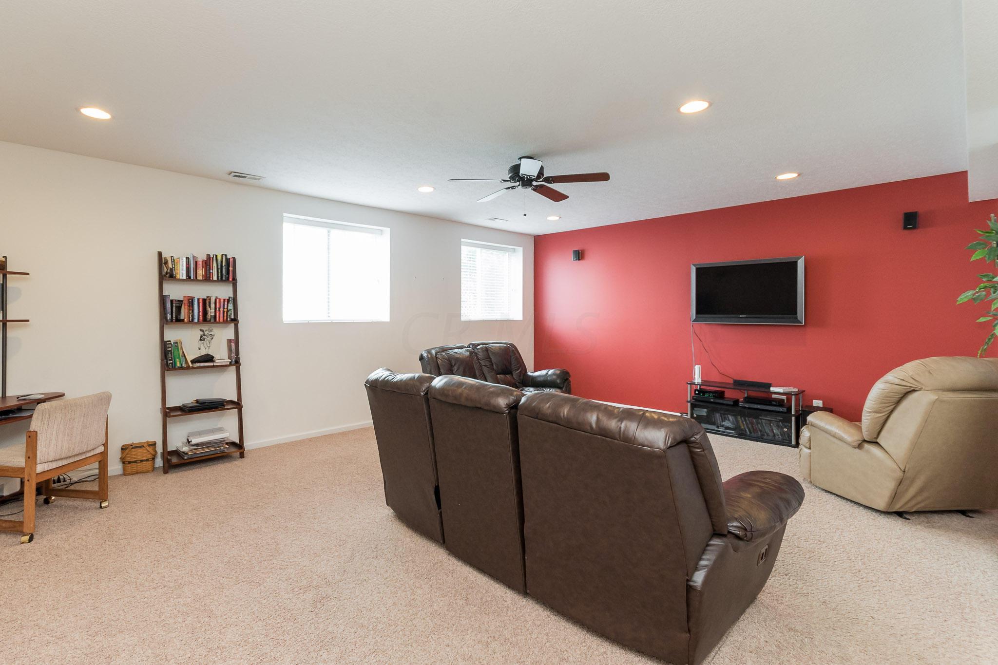 8143 Rodebaugh Road Reynoldsburg, OH 43068 - Photo 16 of 32 Gallery Image 16