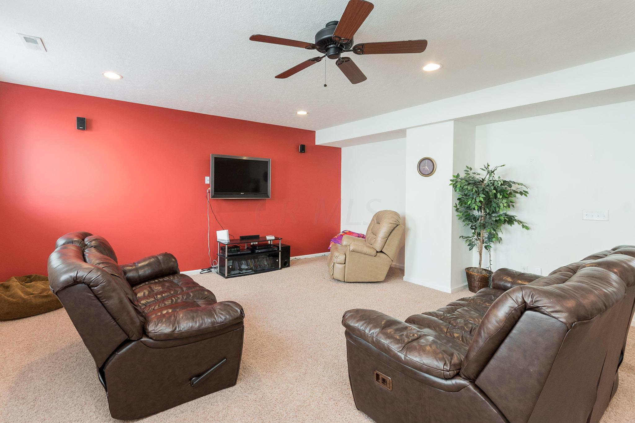 8143 Rodebaugh Road Reynoldsburg, OH 43068 - Photo 18 of 32 Gallery Image 18